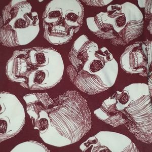 Rare‎ Burgundy Sketched Skulls Lularoe Leggings T&C